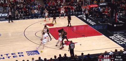 人帅打得也帅!科林斯16中10砍20分12板2助3断1帽